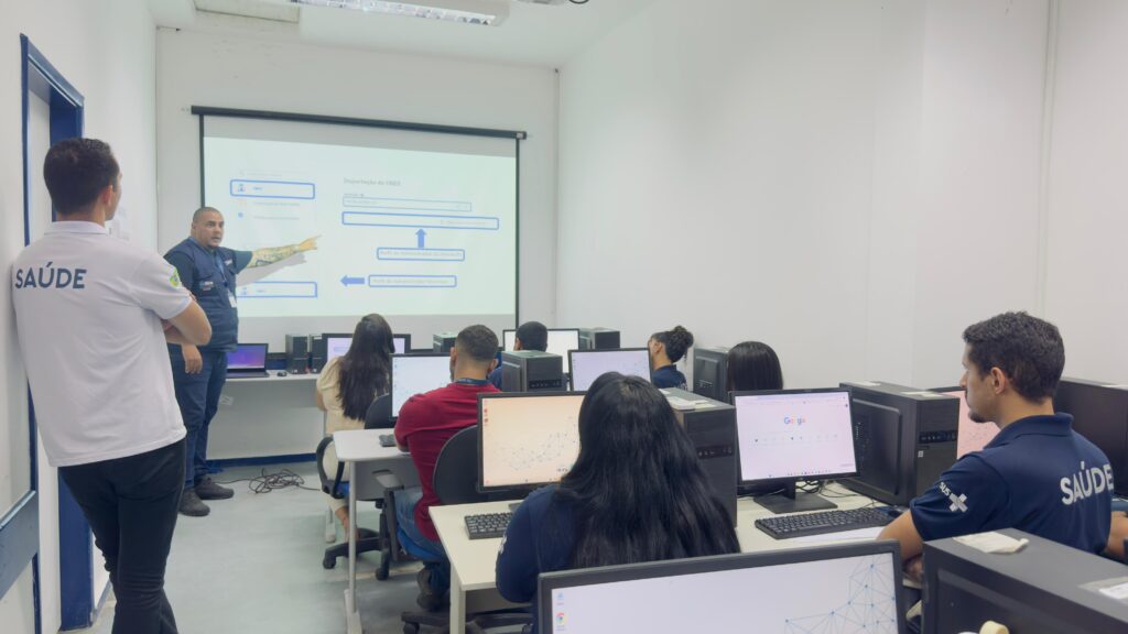 Treinamento sobre e-SUS