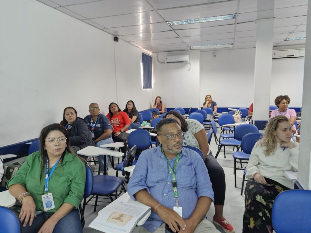 Segundo dia do Treinamento de Inserção, Revisão e Remoção de DIU